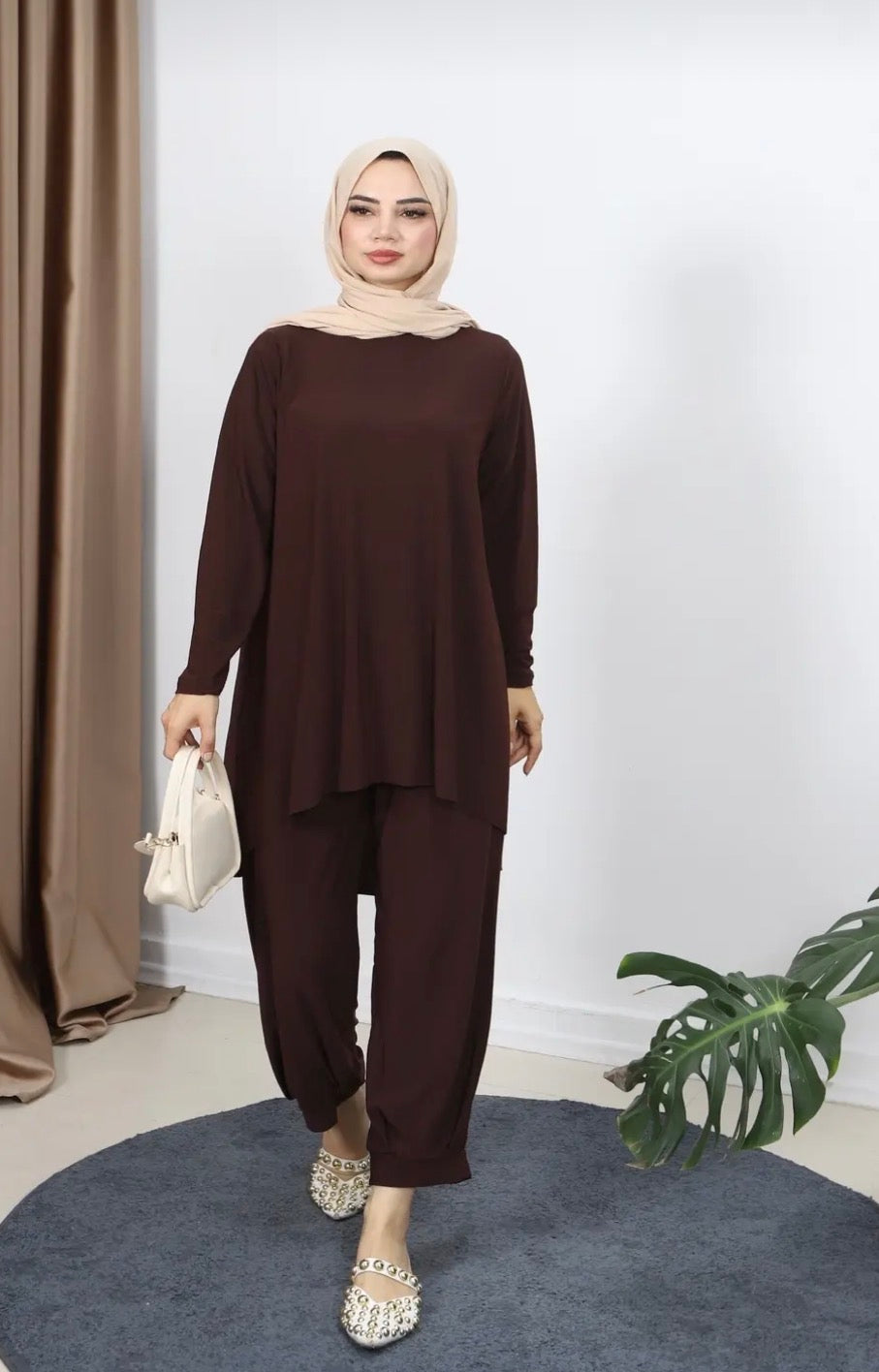 Airy long- Brown